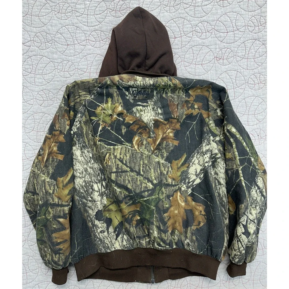 Cabelas Full Zip Hooded Jacket Camo RealTree Quilted Jacket / Men's XL